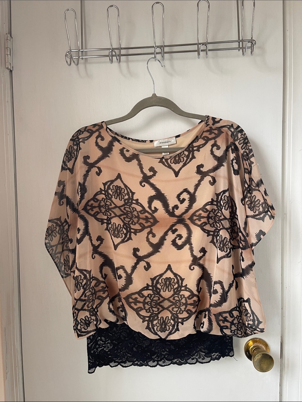 NWOT DRESS BARN  Blush Pink Printed Overlay Top with Black Lace Hem SIZE S